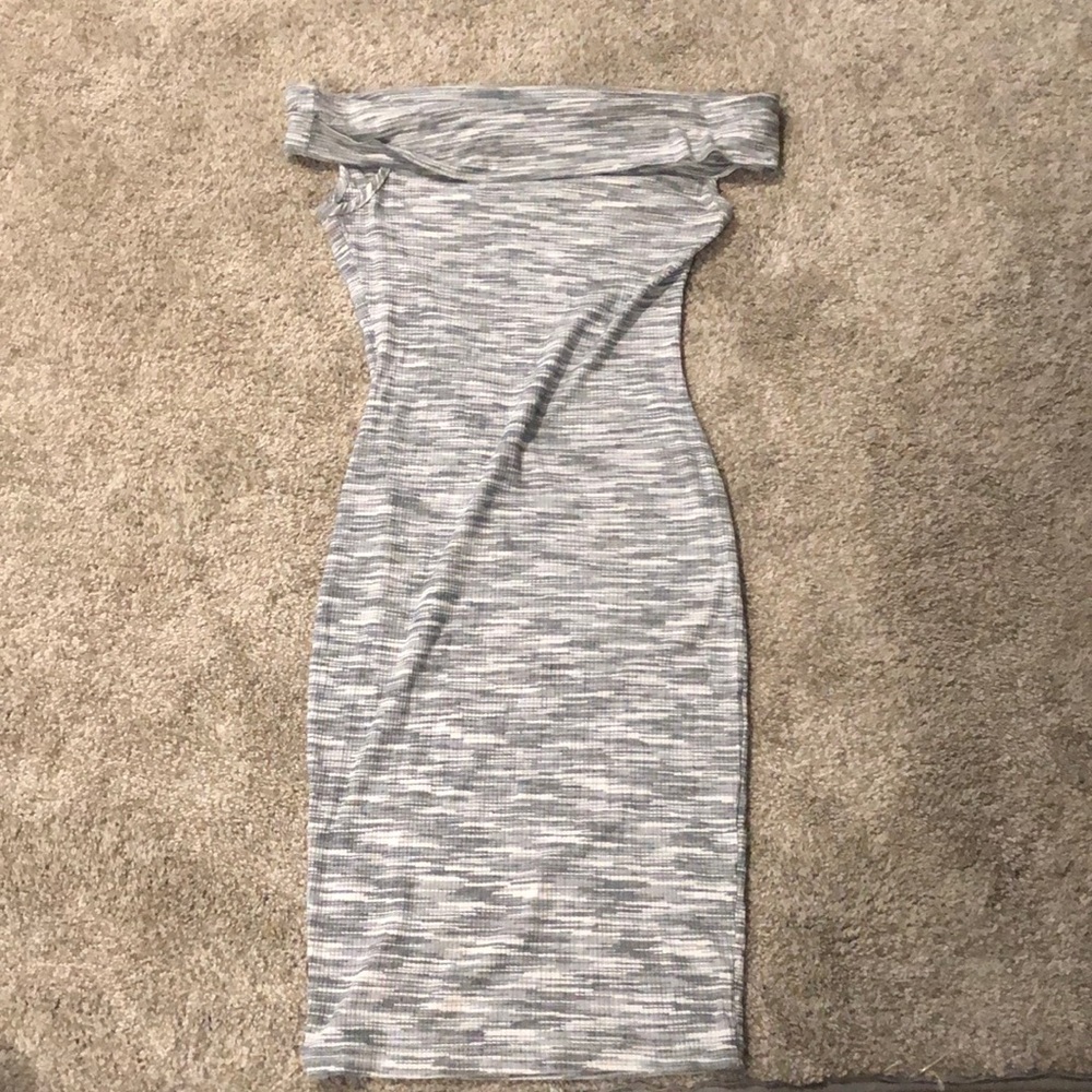 Size L dress